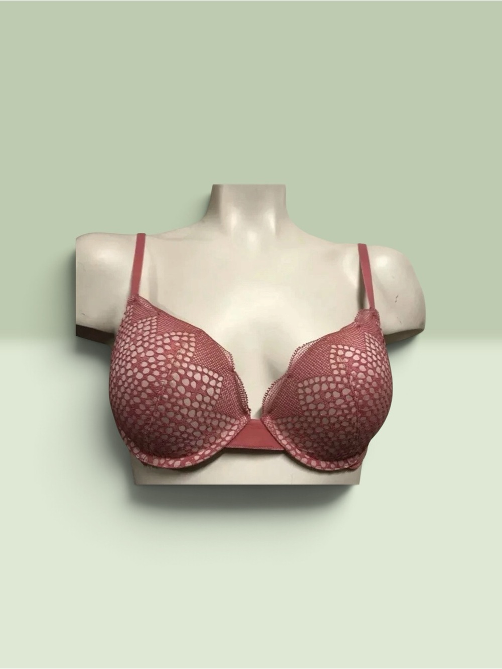 Victoria’s Secret VERY SEXY Push-Up Bra ~ Size 32D